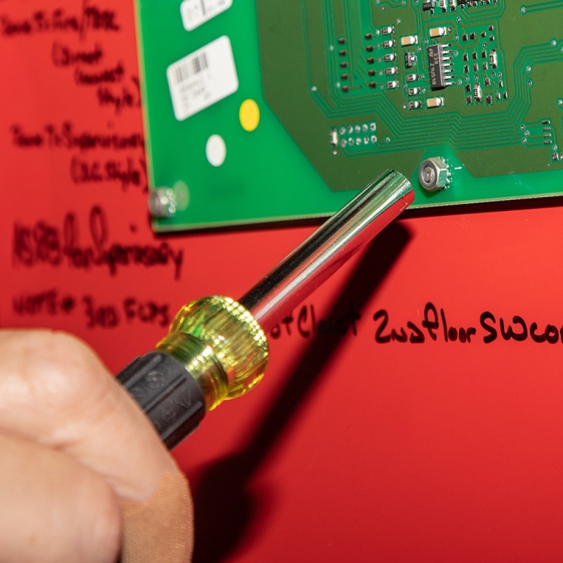 Desarmador Klein Tools de precisión 14 en 1